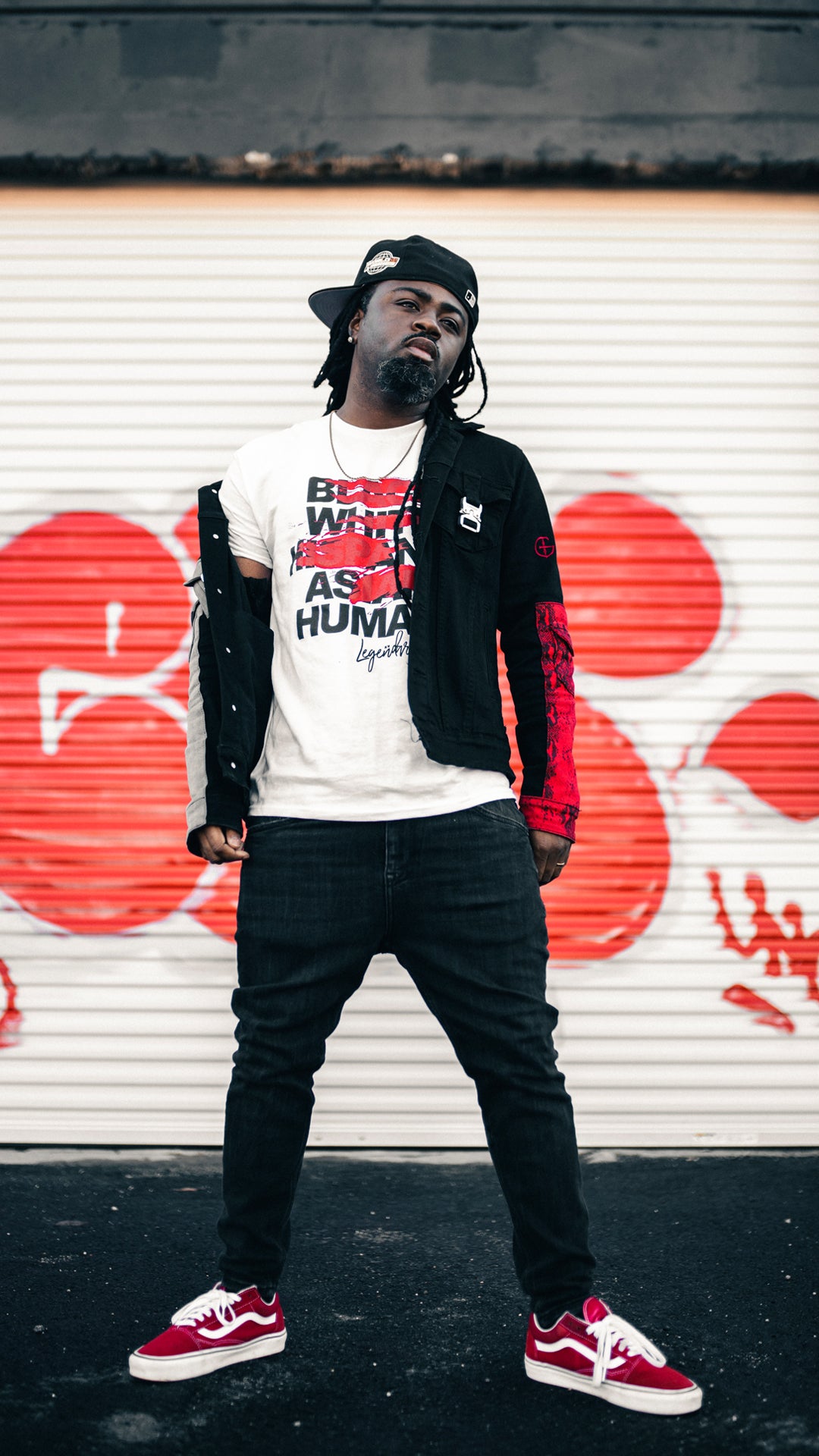 HUMAN RACE TEE